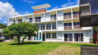 Dapdap Shorelines Beachfront Villa - 6