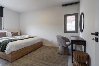 Luxury 3-Bedroom Apartment in Nicosia - 3