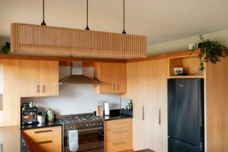 Mount Maude Retreat, Lake Hawea Views, sleeps 10 - 1