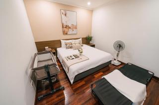 Hanoi Lux Lakeside Hotel and Apartment - Hanoi - 6