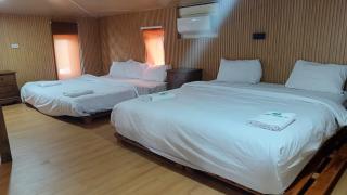Toba Village Inn - 9
