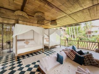 Baia Nest LANAI Glamping in Open Space within Self-Service Villa Near the Beach, Pet Friendly with a Fee - 9