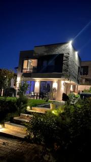 Executive villa with garden near Palas Mall - 8