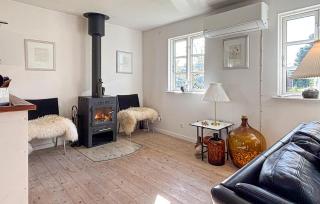 3 Bedroom Lovely Home In Grenaa - 8