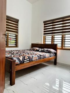 Happy Homestay - Riverside Retreat - 4