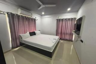 FabHotel Shankrit - 5