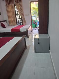 surf reef dive hotel - 2