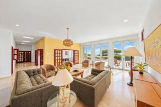 The C-View Aruba Oceanfront 4BR Lux Villa • Pool • Full Ocean View by Bocobay - 4