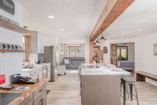 Wolf River Multi-Family Retreat - Sleeps 14 Pontoon Boat Paddle Boards Firepit - 9
