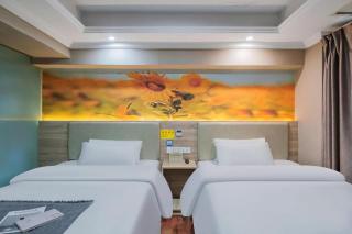 PAI Hotel·Chongqing Jiangbei Airport Changfu Road Light Rail Station - 2