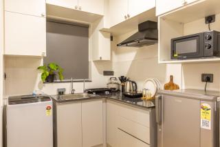 Lux Stayz - 2