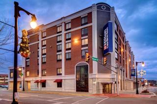Hilton Garden Inn Terre Haute - 7