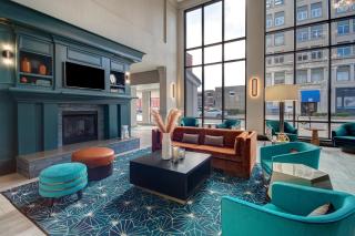 Hilton Garden Inn Terre Haute - 2