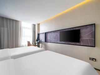 IU Hotels· Tianjin Houtai Chengjian University Haitai Industrial Park - Hanjiashu - 2