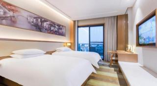 Deefly Yinrun Town Hotel - 4