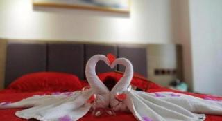Borrman Hotel Huizhou West Lake Shuidong Street - 1