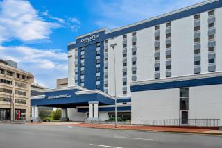 DoubleTree by Hilton Downtown Wilmington - Legal District - 7