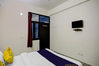 RAJ HOTEL VIP - 2
