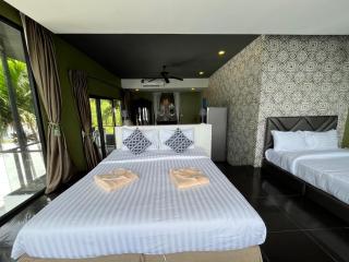 Phuket Moonlit Patong Bay Hideaway Hotel - 3