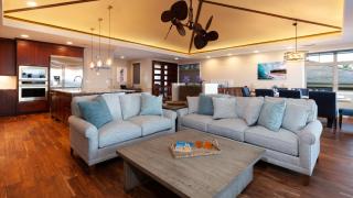 ❤PiH❤ DAYDREAM VILLA Hilton Resort Passes Bikes and Beach Gear - 1