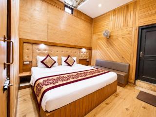 The Lake View Grand Nainital - Luxury Himalayan Hotel with Spacious Rooms, Beautiful Lake Views, Modern Amenities & Relaxing Stay Near Mall Road - 5