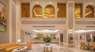 Vienna Hotel Lincang New Asia Pacific Times Square - 5