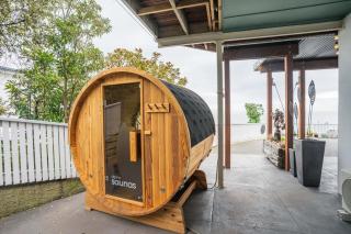 St Clair Dawn Oasis - Ocean Views and Private Sauna - 3