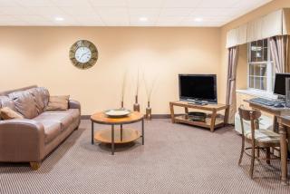 Microtel Inn & Suites by Wyndham Quincy Downtown - River Area - 9