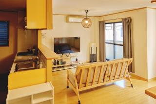 Namba Walking Area, Shinsaibashi, Tsutenkaku Private Rental Wi-Fi & Parking - 0