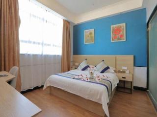 GreenTree Inn Jieyang North Linjiang Road Express Hotel - 8