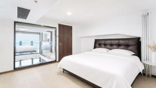 大连蜗牛沐境loft海景酒店东港地铁站东港水城店 - 2