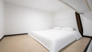 大连蜗牛沐境loft海景酒店东港地铁站东港水城店 - 1