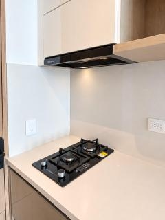Ocean Views, Modern Apartment - 8