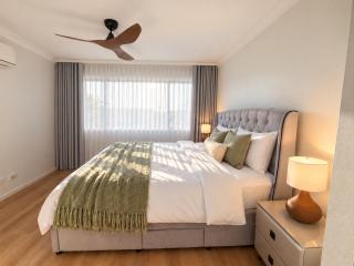 The Emery A Refined Retreat in BNE - 3