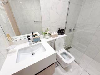 Spacious 1BR with Massive Balcony - Beachfront unit by Island Properties - 1