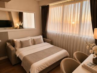 Alliance Palace Modern Sea View Aparthotel - Batoemi - 8