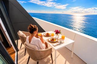 Alliance Palace Modern Sea View Aparthotel - Batoemi - 0