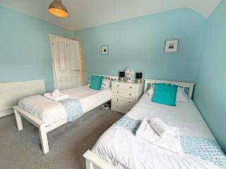 Bryn Terrace - 1