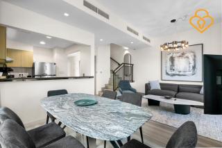 Keysplease 4BR, Garden BBQ, Malibu Beach Access, Damac Hills 40 - 8