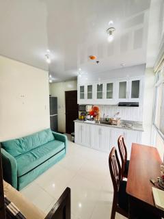 Near Burnham Park - Studio Unit, Hearthy Loft - 7