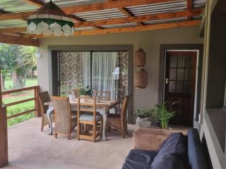Villa Rosa Guest Farm - 2