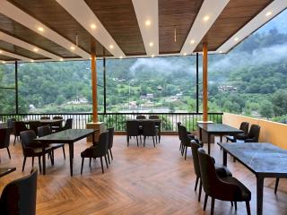 Liore Hotel - 4