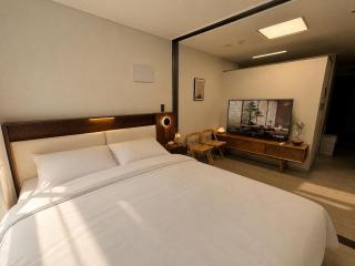 Yeouido Signity Residence 813 - 5