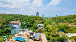 Unixx Condo Pattaya delux view near walking street - 4