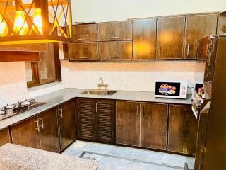Rana Jee Rent A Car & Guest House -  - 1