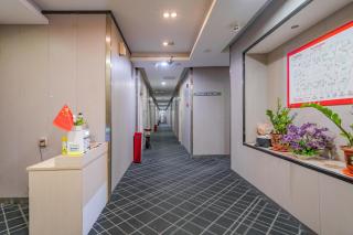 Yinuo Hotel-Guangzhou Zhongda Fabric Market Jiangtai Metro Station Branch - 7