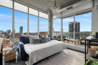 Sound Waves - Private Apartment Downtown Calgary - 4