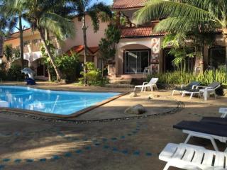 Plaloma Cliff Resort - 1