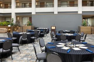 Embassy Suites Lexington - 5