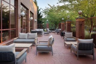 Embassy Suites Lexington - 6